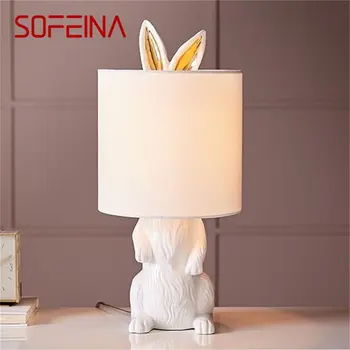 SOFEINA שרף מנורת שולחן מודרני יצירתי הארנב הלבן אהיל LED שולחן אור הביתה הסלון