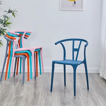 נורדי האוכל כסא כסא פלסטיק מודרני מינימליסטי כסאות סלון כסאות רהיטים כסאות פלסטיק השינה יהירות הכיסא