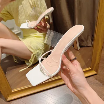 נעלי נשים נעלי עקבים יוקרה שקופיות Pantofle לרפואה רך גבוה רזה מעצב שקוף הקיץ 2023 שערוריות רומא אופנה לשפשף